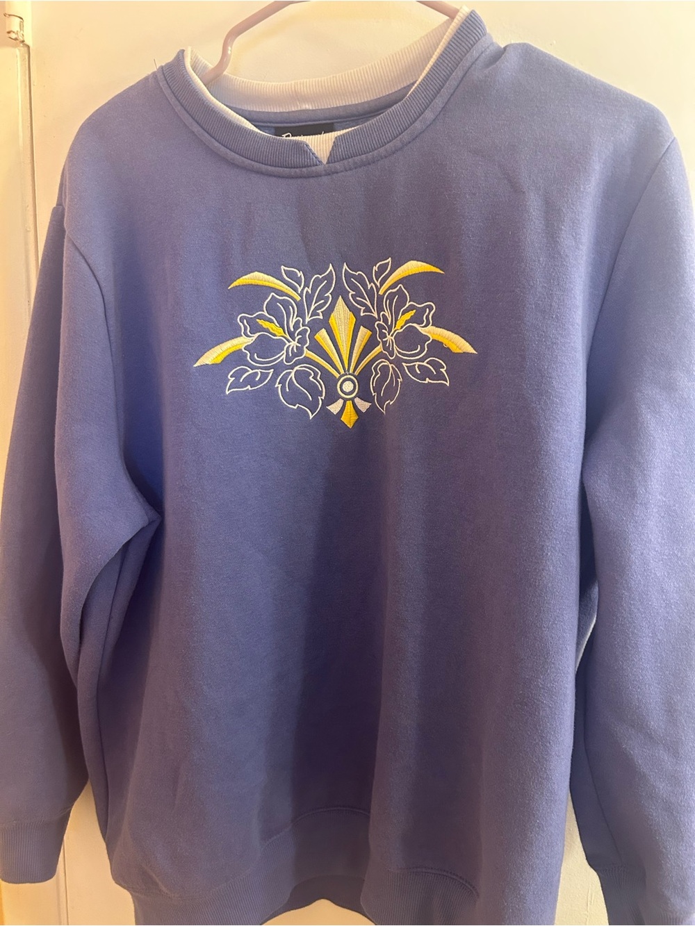 Light Blue Crewneck Sweatshirt with Yellow Floral Appliqué